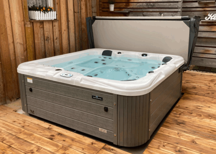 WHIRLPOOL DETROIT