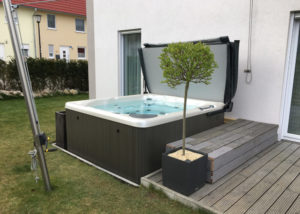 WHIRLPOOL MODELL 360 MÜNCHEN